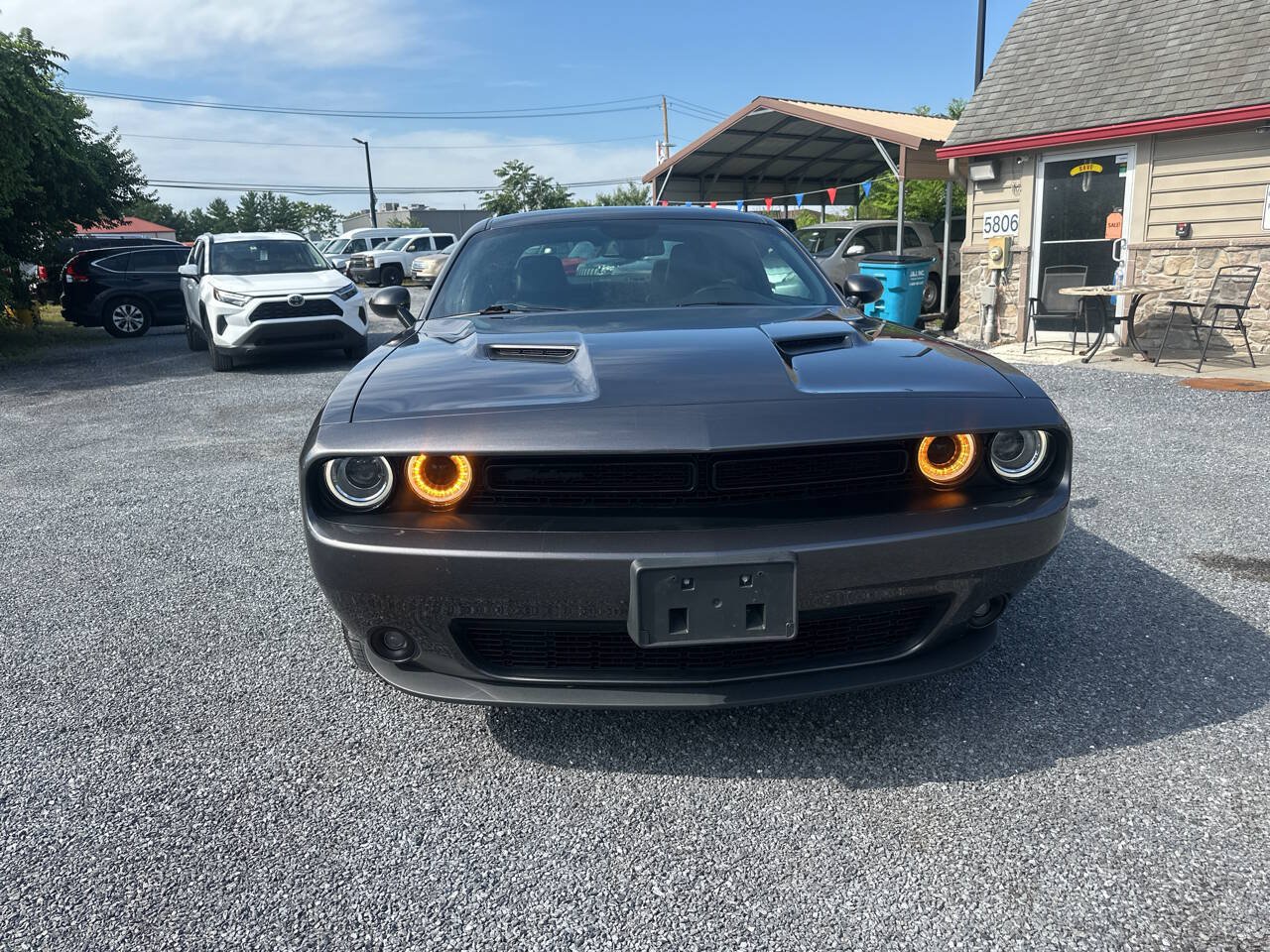 Used 2022 Dodge Challenger SXT w/ Plus Package RWD image 8