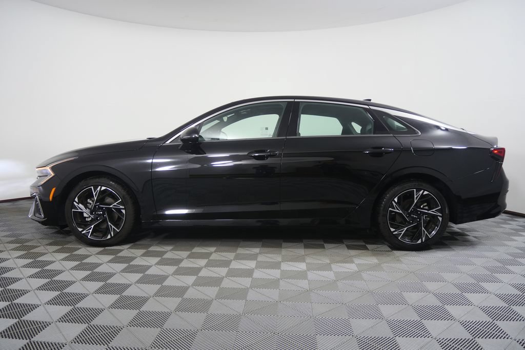 Used 2025 Kia K5 GT-Line w/ GT-Line Premium Package FWD image 5