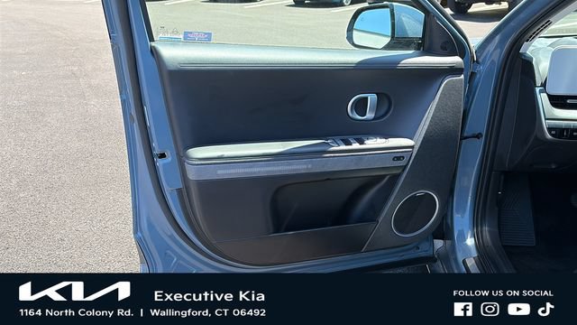 Used 2024 Hyundai Ioniq 5 Limited AWD/4WD image 10