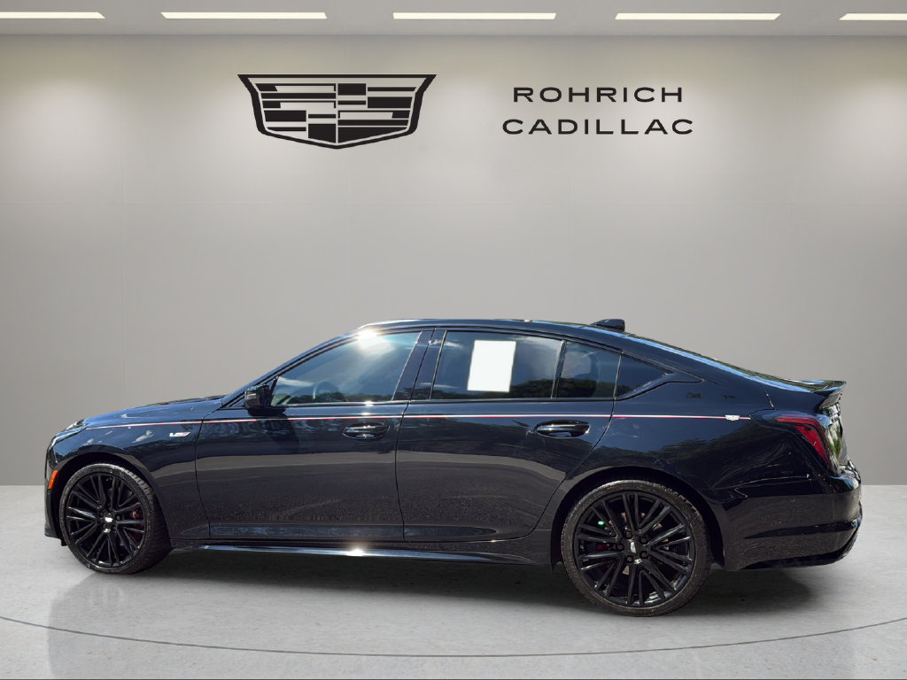 Certified 2022 Cadillac CT5 V w/ Premium Package AWD/4WD image 8
