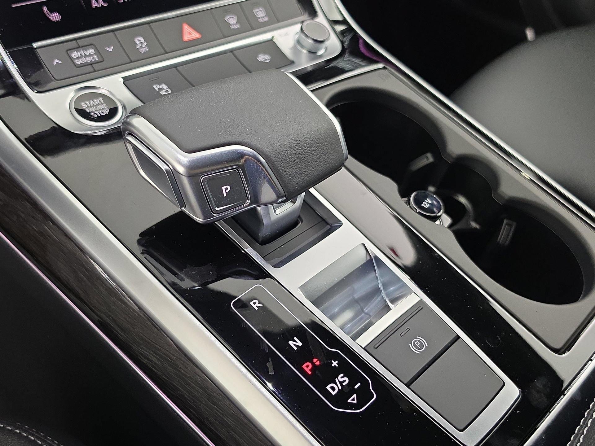New 2026 Audi Q7 2.0T Premium AWD/4WD image 32