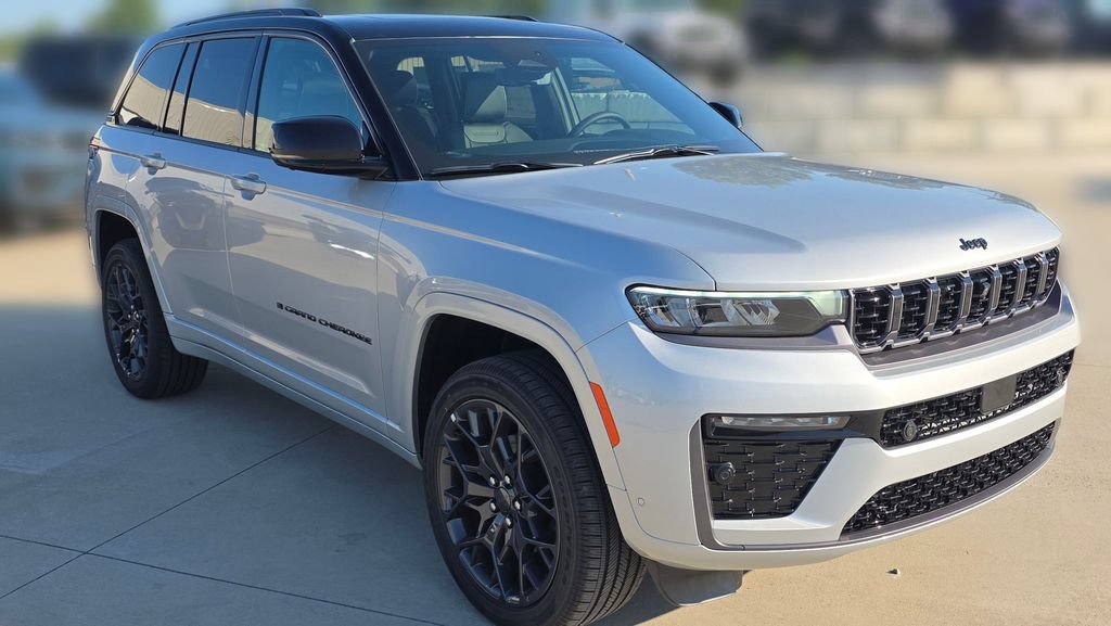 New 2026 Jeep Grand Cherokee Summit w/ Obsidian Package AWD/4WD image 7