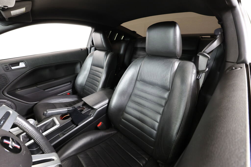 Used 2009 Ford Mustang GT Premium image 27