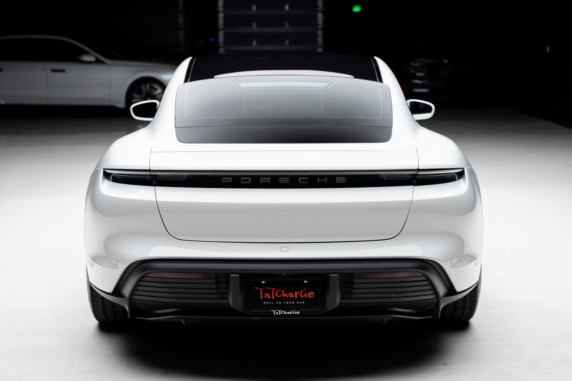 Used 2022 Porsche Taycan image 26