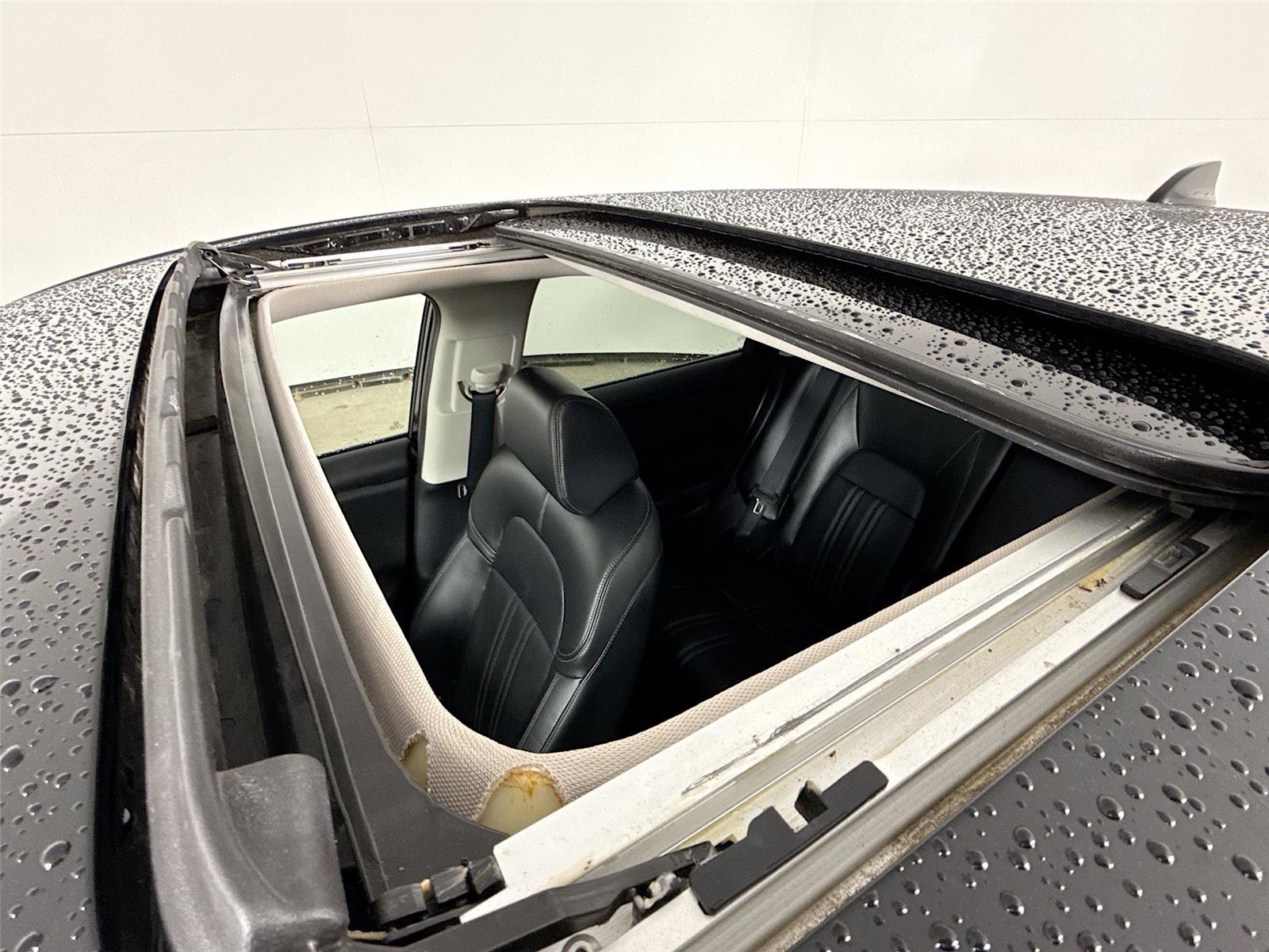 Used 2023 Honda HR-V EX-L image 21