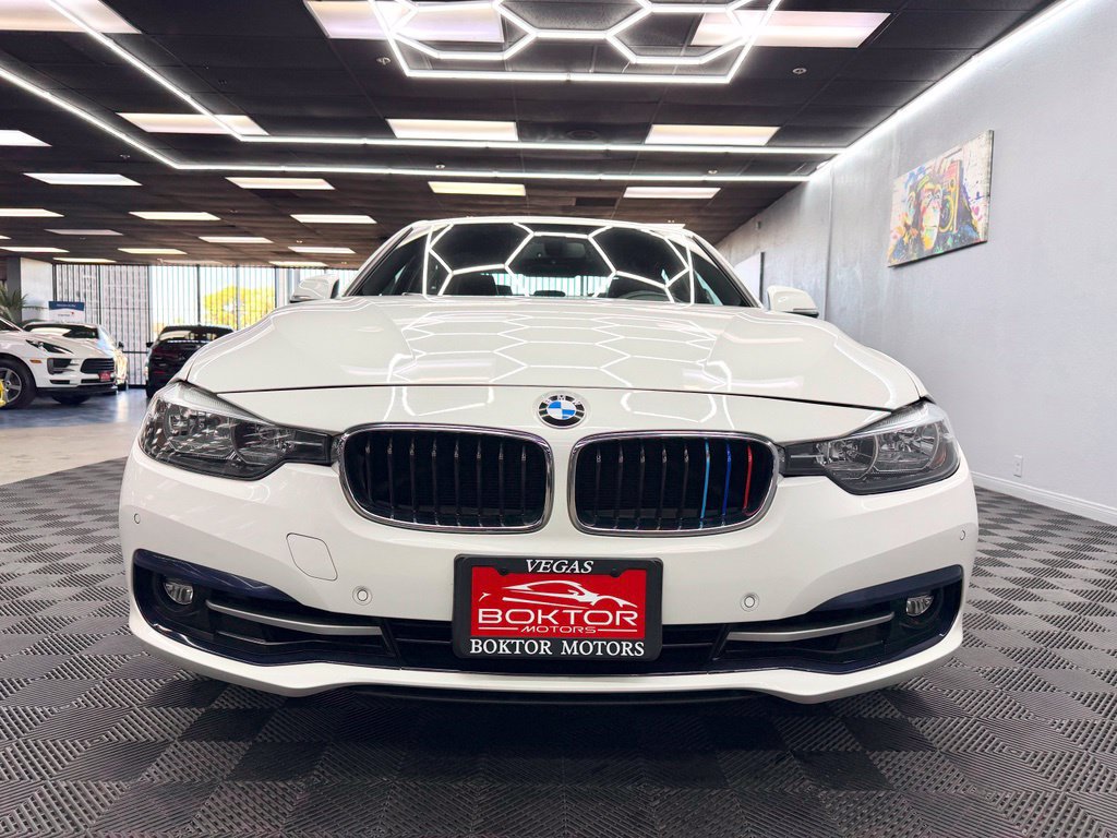 Used 2017 BMW 330i Sedan RWD image 3