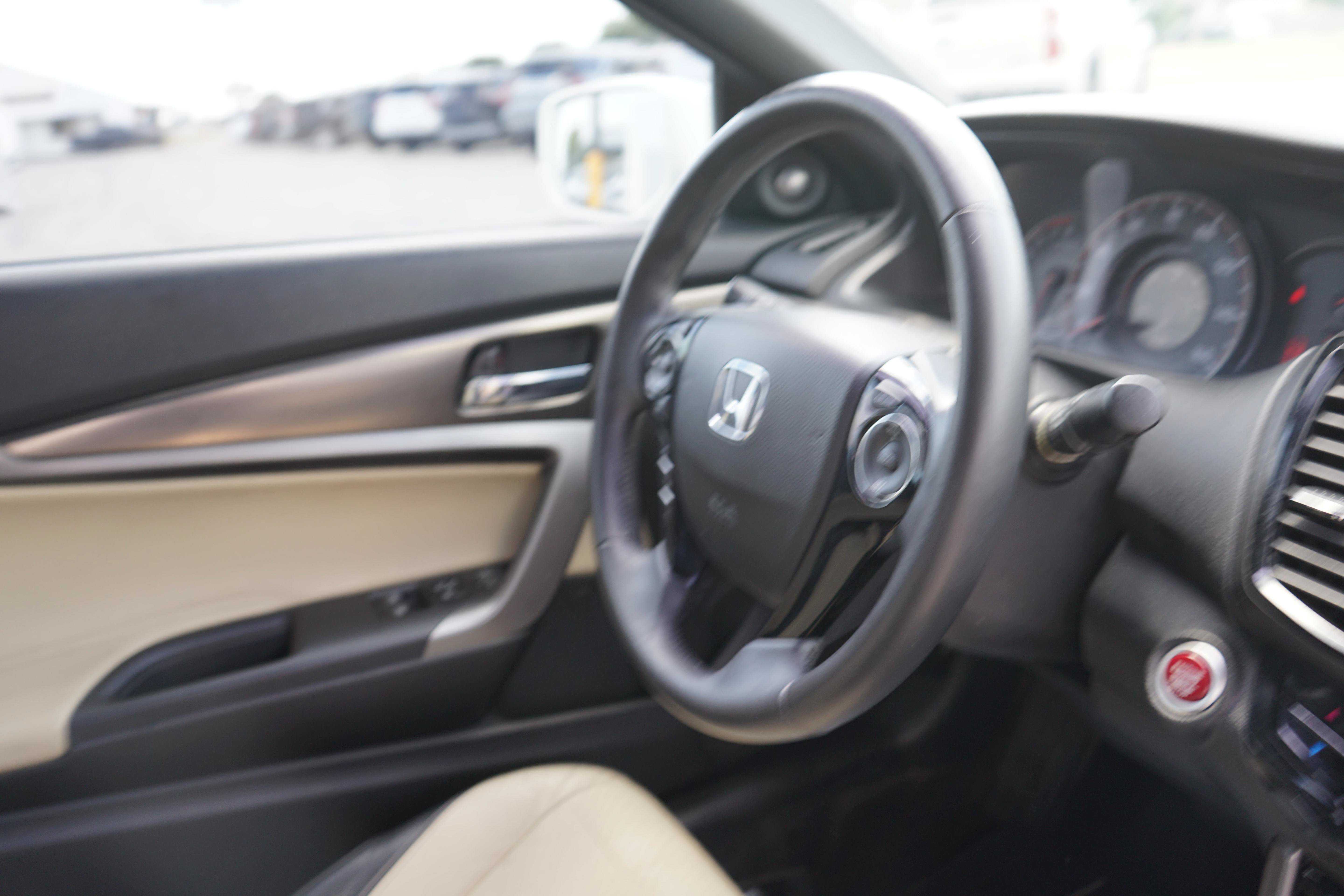 Used 2016 Honda Accord EX-L image 21