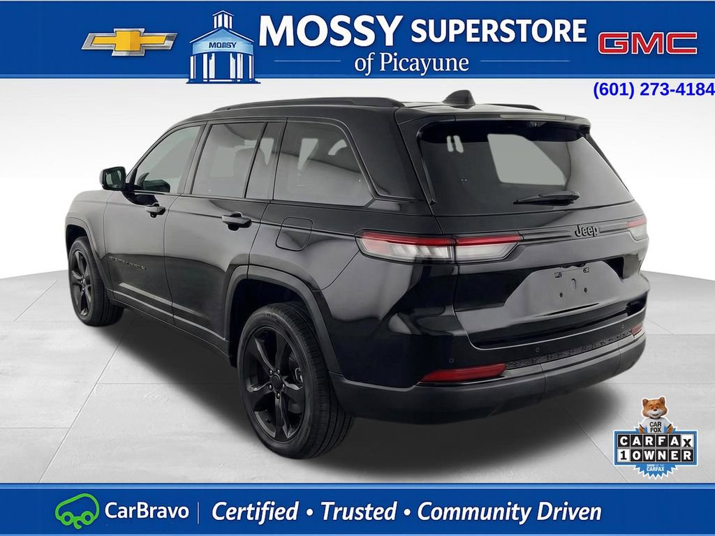 Used 2023 Jeep Grand Cherokee Altitude video 3