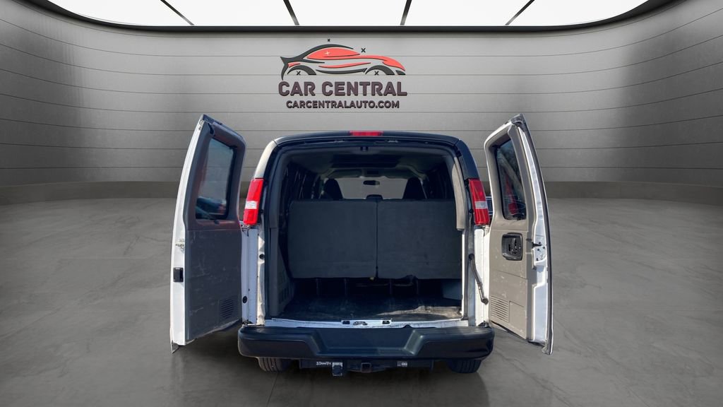 Used 2019 Chevrolet Express 2500 LS image 27