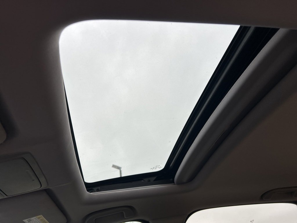 Used 2019 Honda CR-V EX image 11