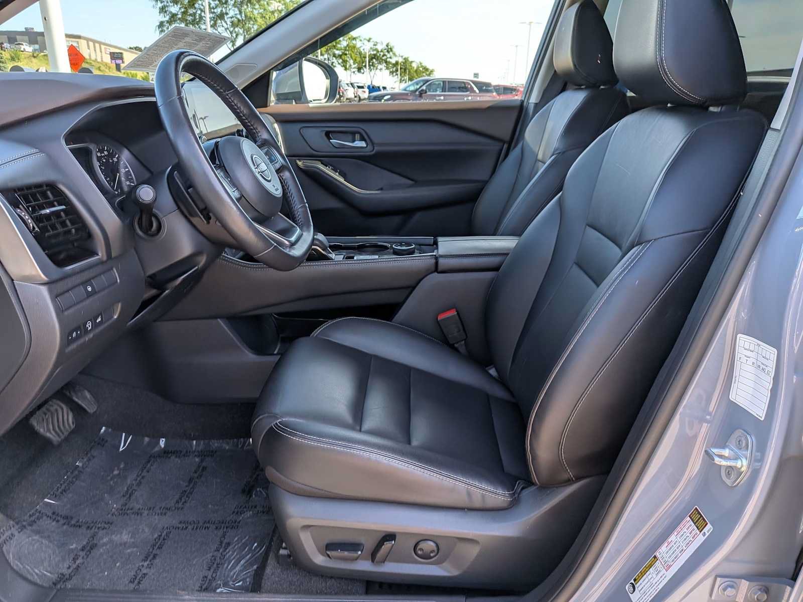 Used 2023 Nissan Rogue SL w/ SL Premium Package AWD/4WD image 14
