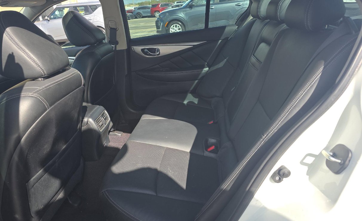 Used 2022 INFINITI Q50 Luxe w/ Cargo Package image 10
