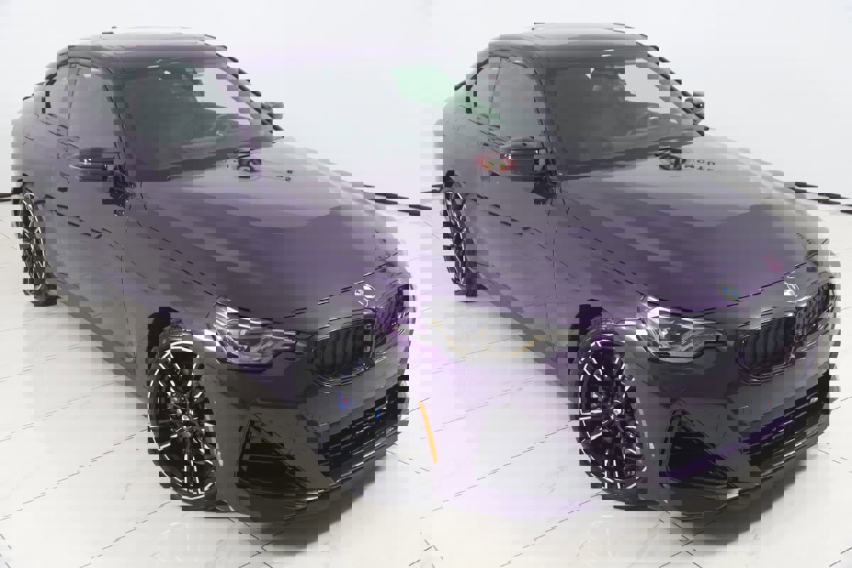 Used 2025 BMW M240i Coupe image 21