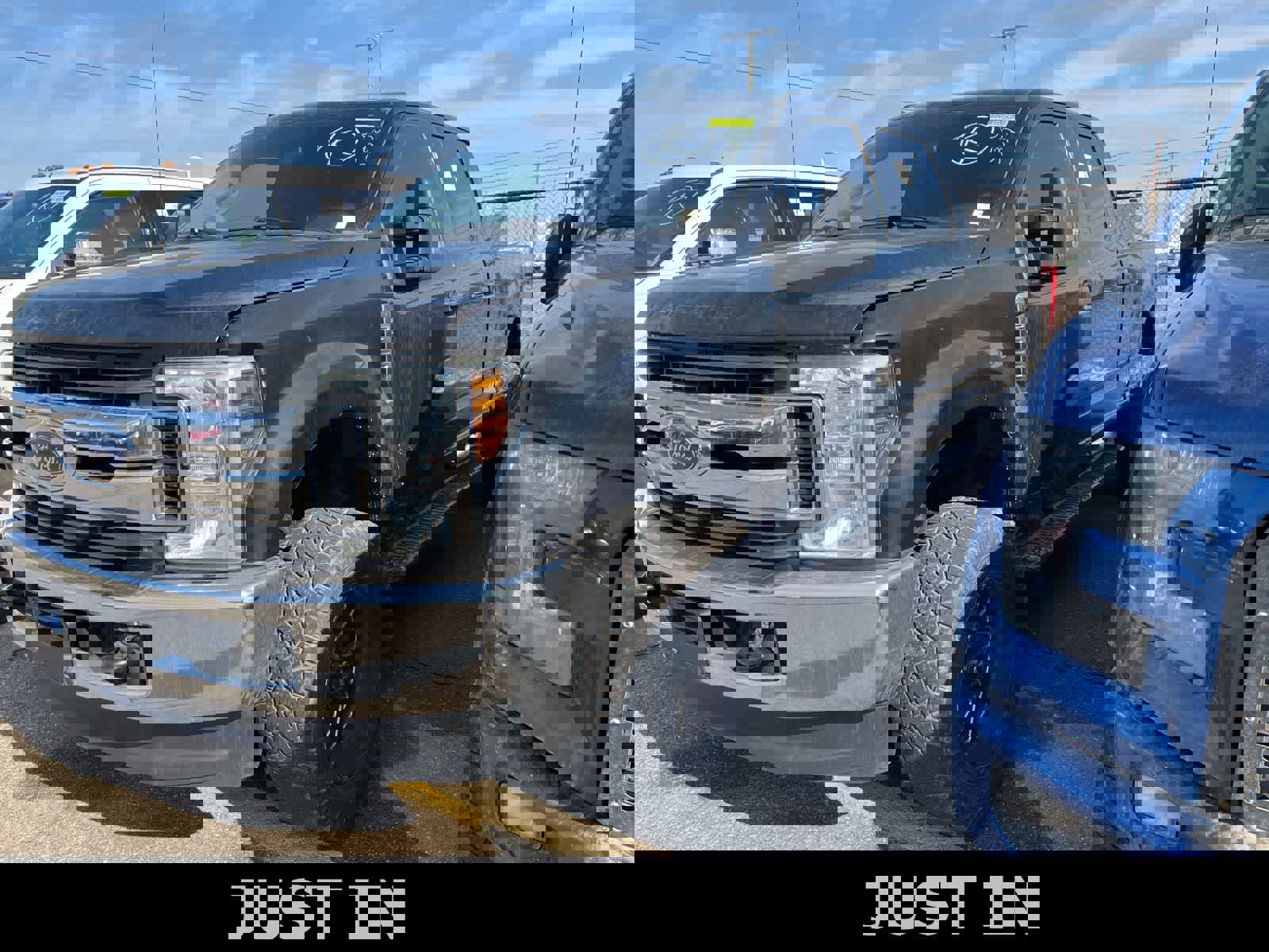 Used 2019 Ford F250 XLT w/ FX4 Off-Road Package image 1