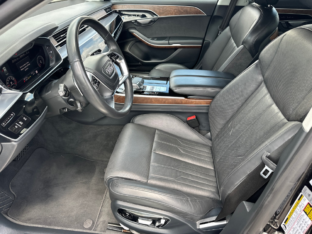 Used 2022 Audi A8 L 3.0T w/ Luxury Package AWD/4WD image 9
