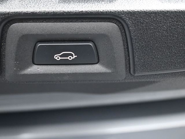 Used 2024 BMW X5 sDrive40i w/ M Sport Package image 27