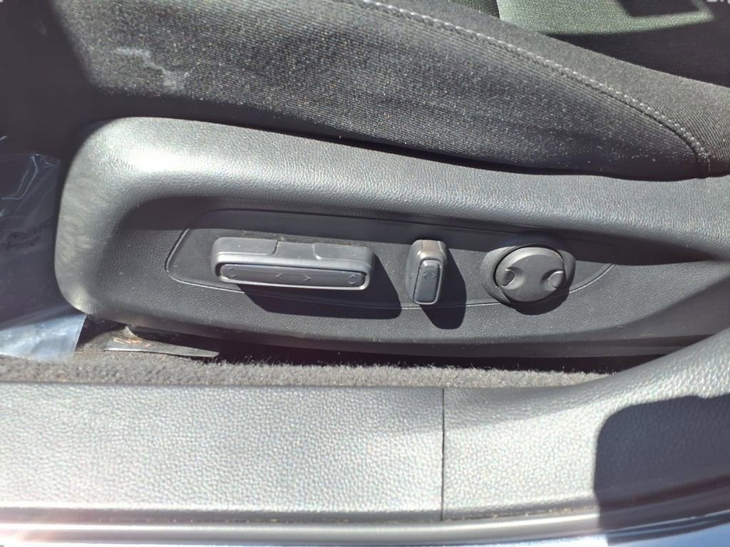 Used 2024 Honda Accord EX image 22