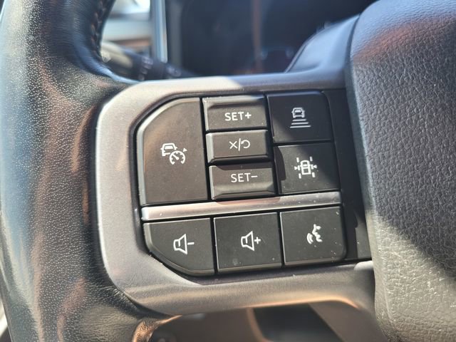 Used 2023 Ford F350 Lariat w/ Tow Technology Package AWD/4WD image 28