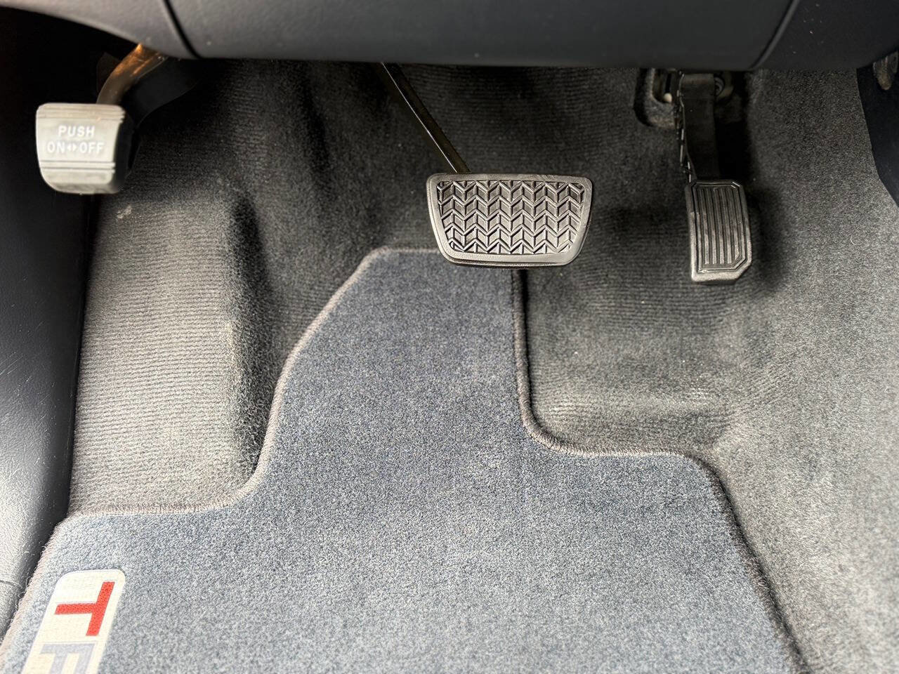 Used 2017 Toyota Tundra Limited w/ Limited Premium Package AWD/4WD image 93