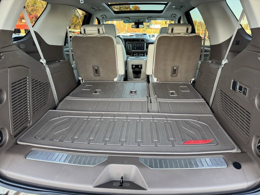 Certified 2023 GMC Yukon Denali image 32