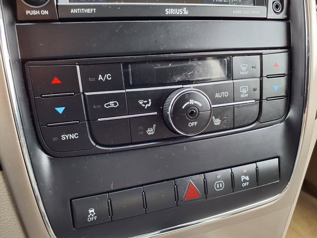 Used 2012 Jeep Grand Cherokee Laredo image 7