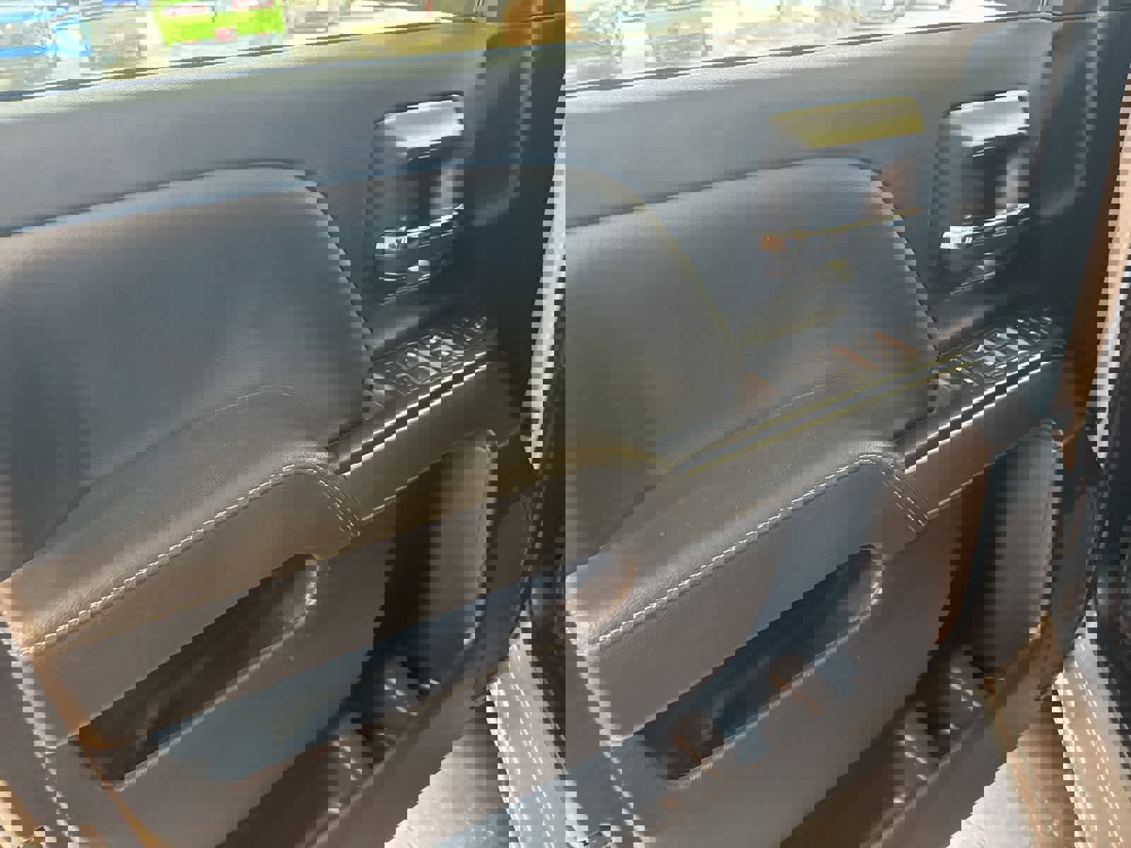 Used 2018 Chevrolet Silverado 1500 LT w/ All Star Edition image 15