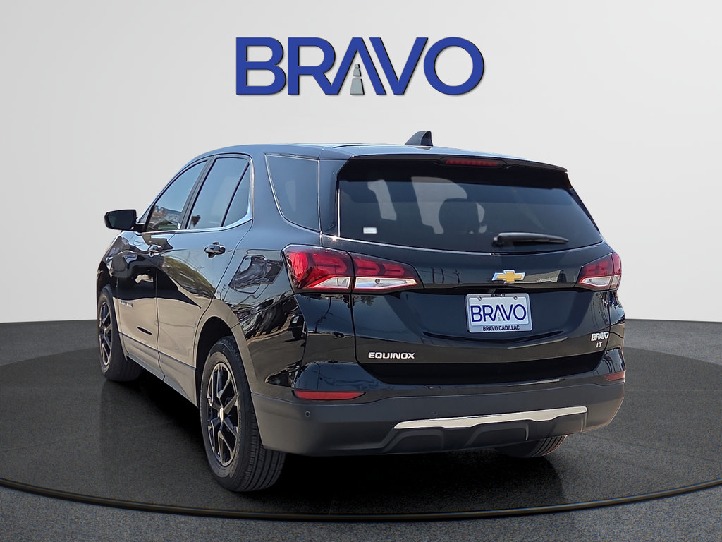 Used 2024 Chevrolet Equinox LT FWD image 3