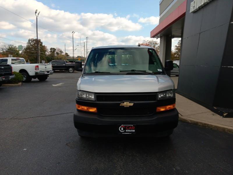 Used 2020 Chevrolet Express 3500 w/ Driver Convenience Package image 6