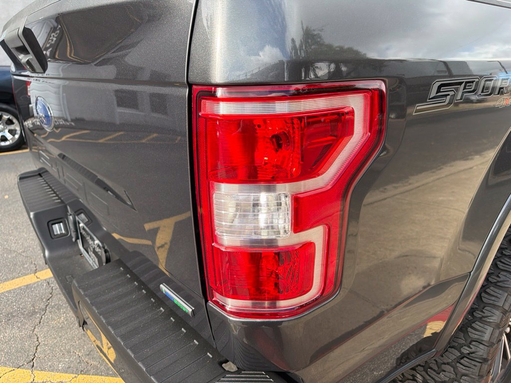 Used 2020 Ford F150 XLT w/ Equipment Group 302A Luxury AWD/4WD image 12