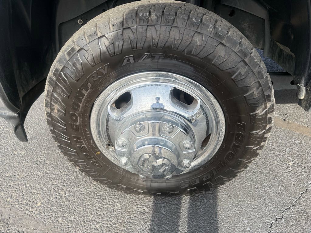 Used 2024 RAM 3500 Tradesman w/ Chrome Appearance Group image 11