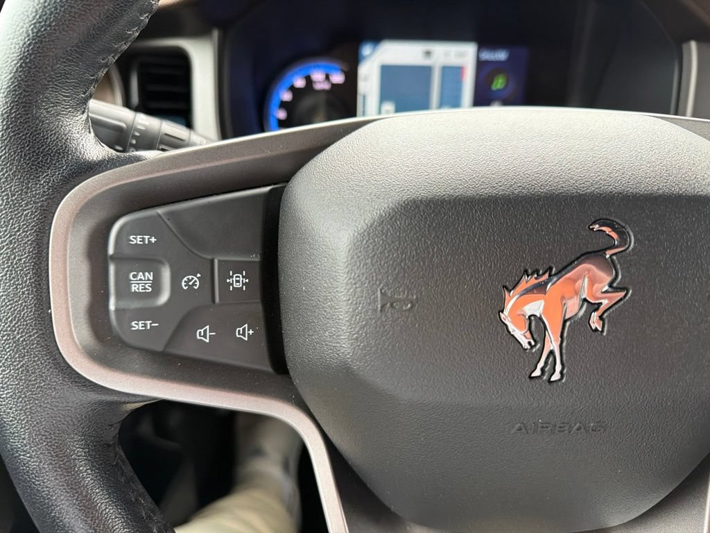 Used 2022 Ford Bronco Outer Banks AWD/4WD image 5