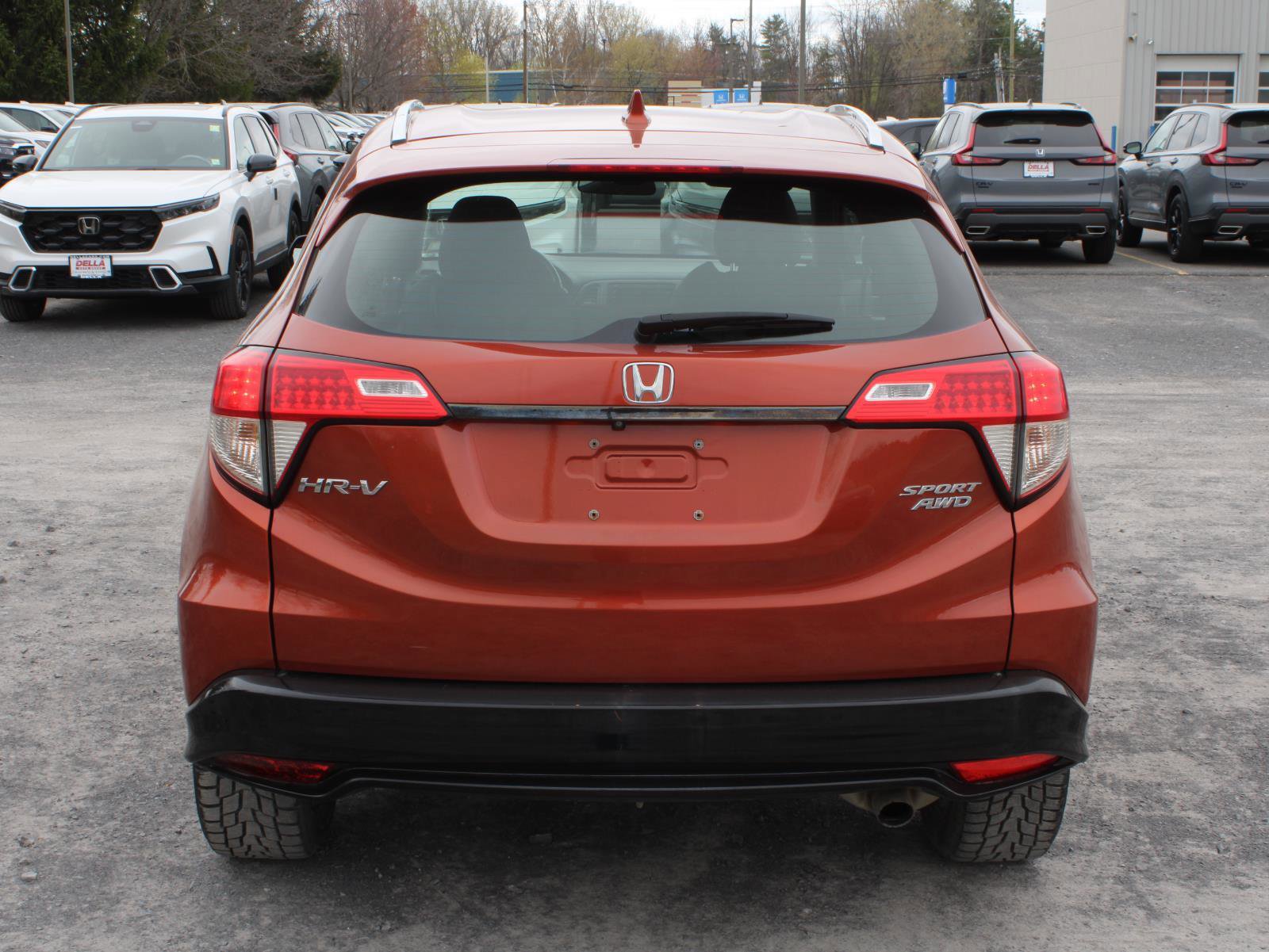 Used 2019 Honda HR-V Sport image 6