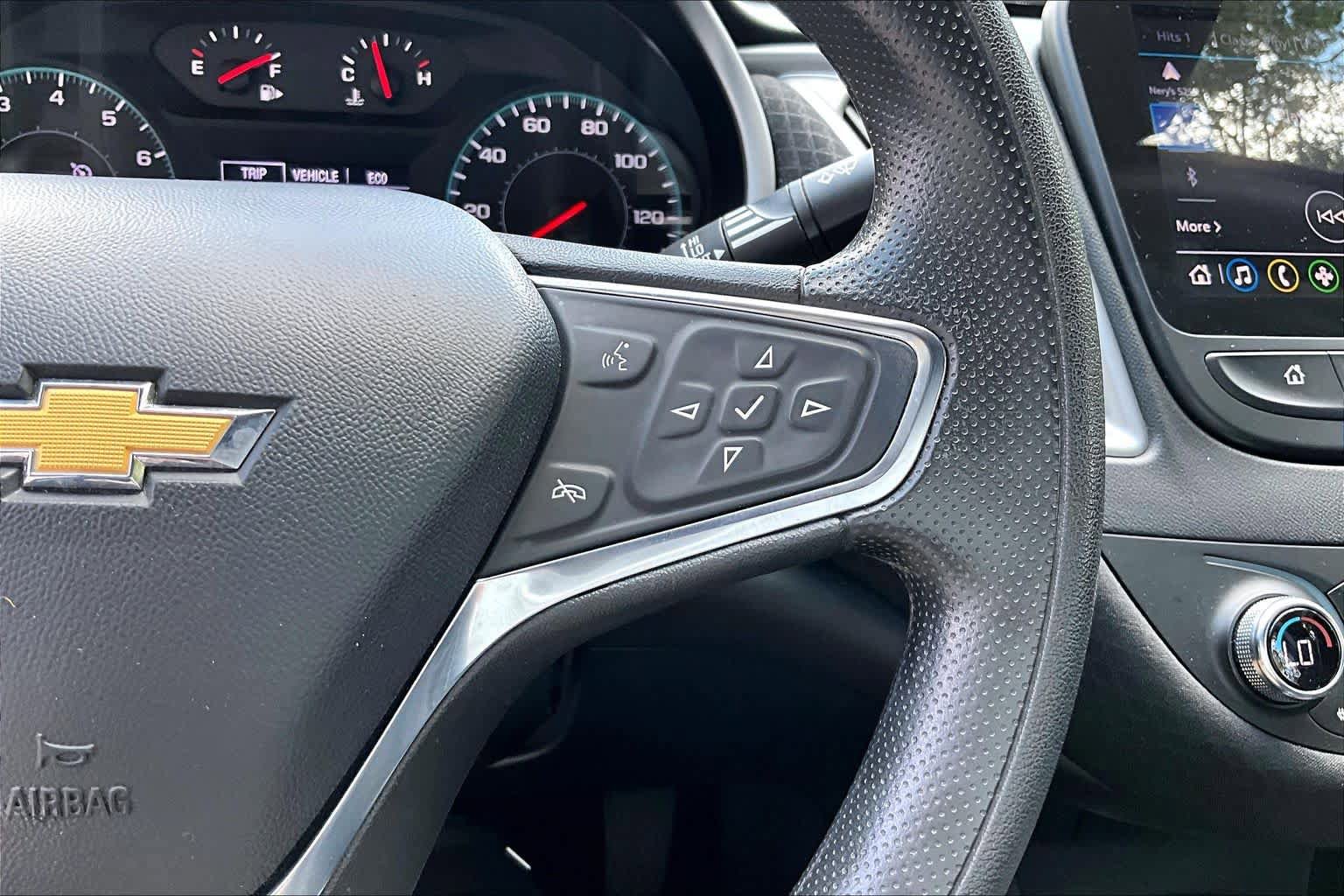 Used 2024 Chevrolet Malibu LT FWD image 22