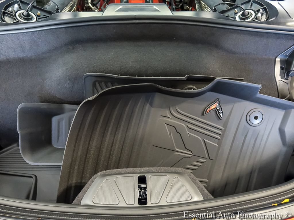 Used 2021 Chevrolet Corvette Stingray Premium Cpe w/ Z51 Performance Package RWD image 22