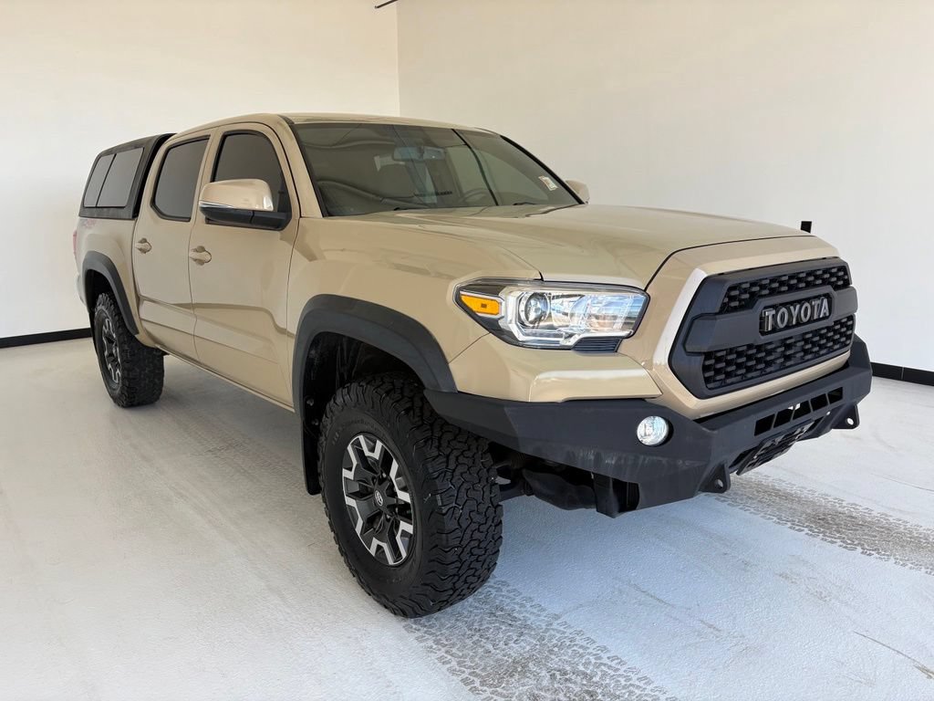 Used 2017 Toyota Tacoma TRD Off-Road w/ Tow Package (A/T) AWD/4WD image 15