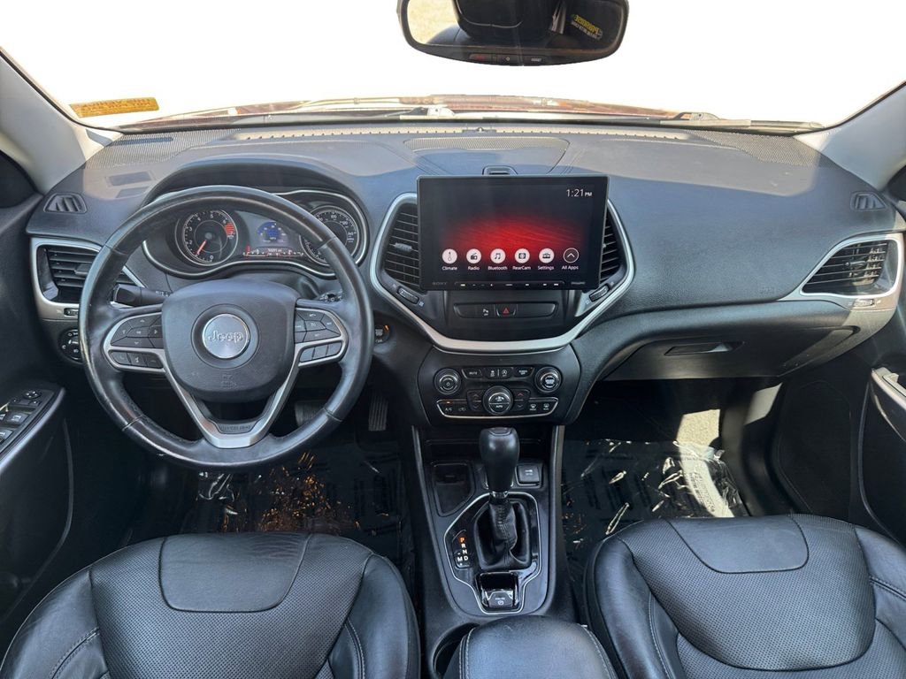 Used 2019 Jeep Cherokee Limited image 10