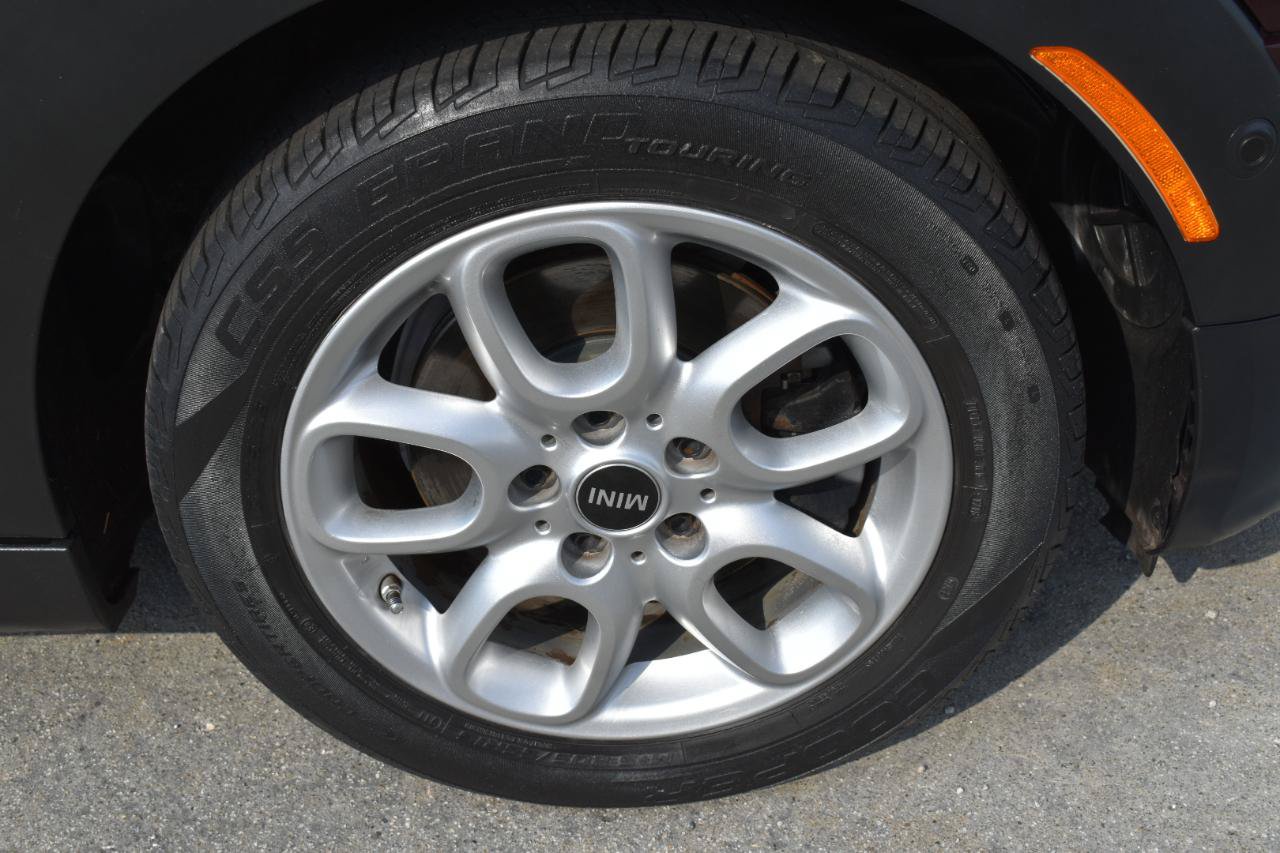 Used 2017 MINI Cooper Clubman FWD image 35