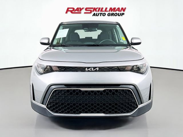 Used 2024 Kia Soul LX w/ Option Group 015 FWD image 2
