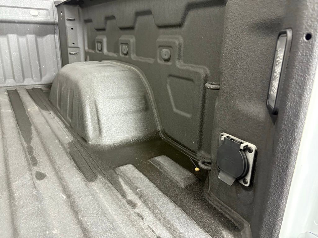 Used 2024 Chevrolet Silverado 1500 Custom Trail Boss w/ LPO, Dark Essentials Package image 17