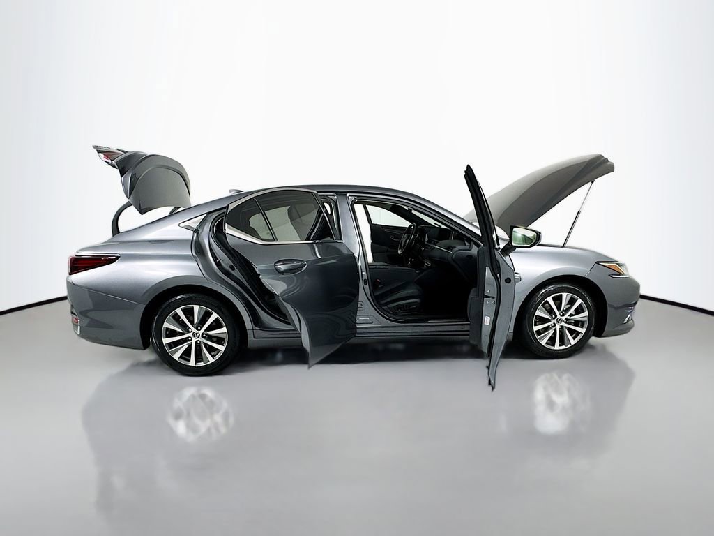 Used 2021 Lexus ES 300h w/ Accessory Package 2 image 23