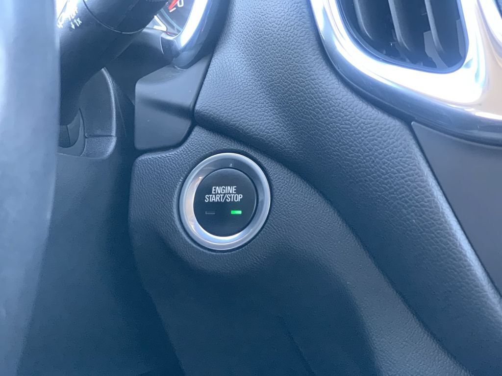 Certified 2020 Chevrolet Equinox LT FWD image 15