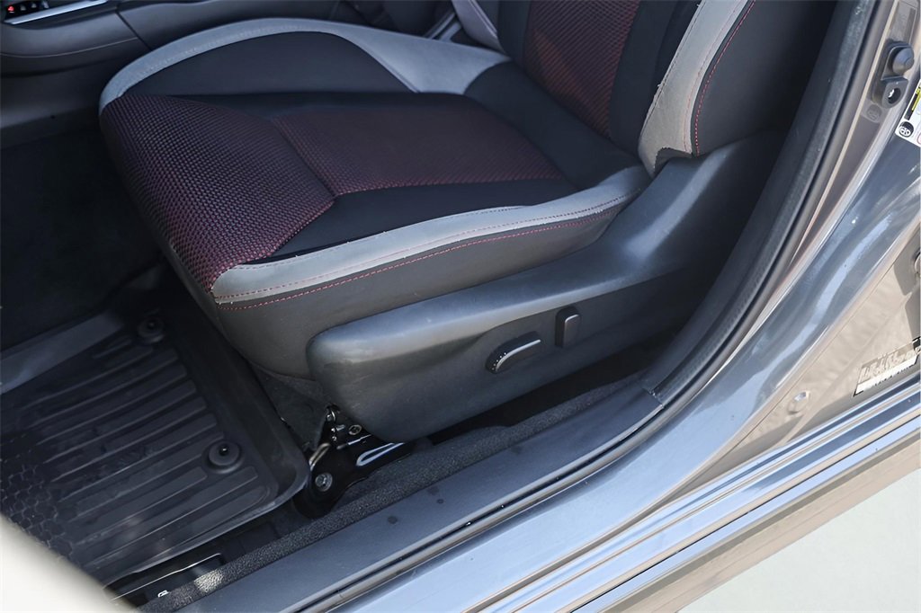 Used 2022 Subaru Impreza 2.0i Sport w/ Popular Package #3 image 11