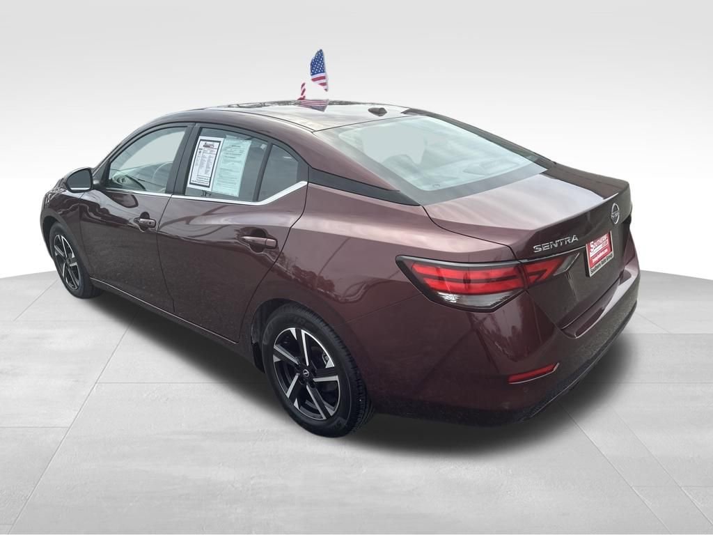Used 2024 Nissan Sentra SV FWD image 17