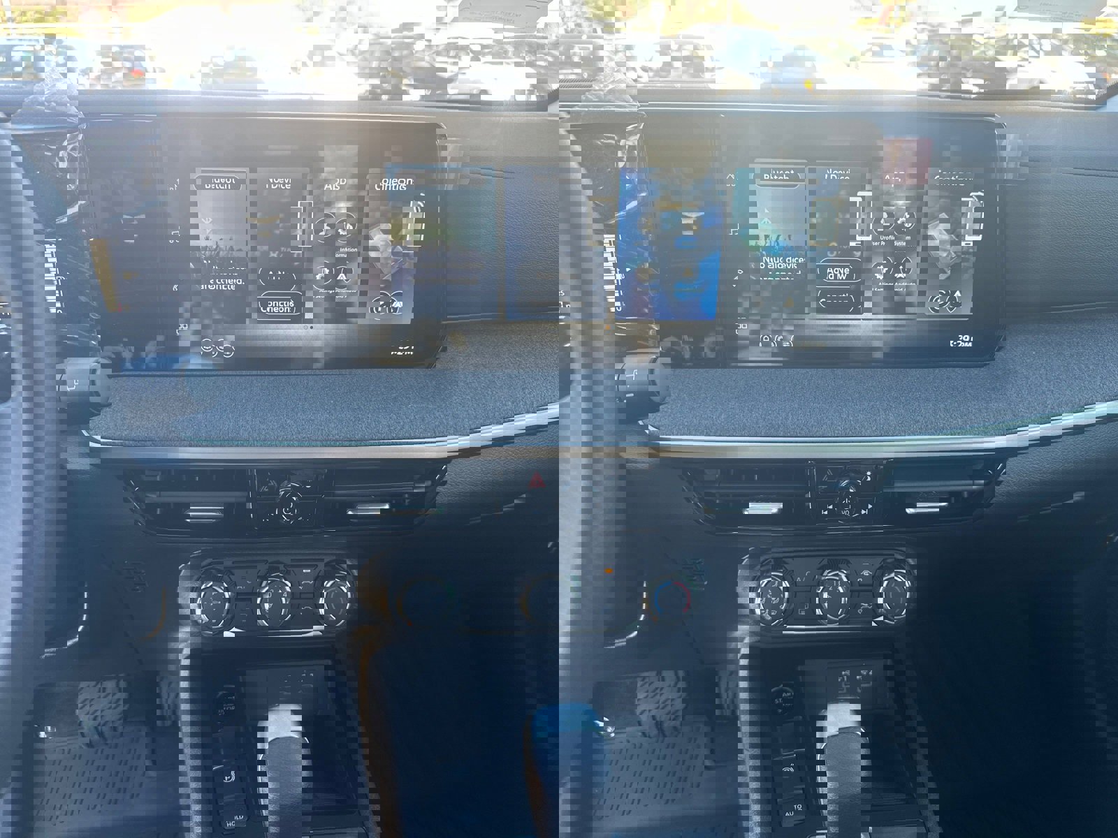 New 2026 Nissan Kicks S image 27