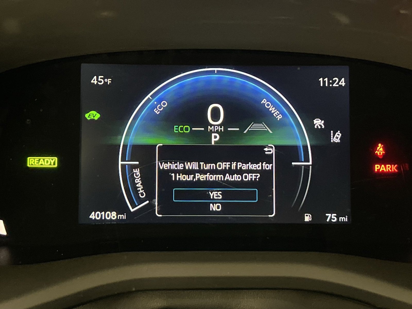 Used 2025 Toyota Camry SE image 17