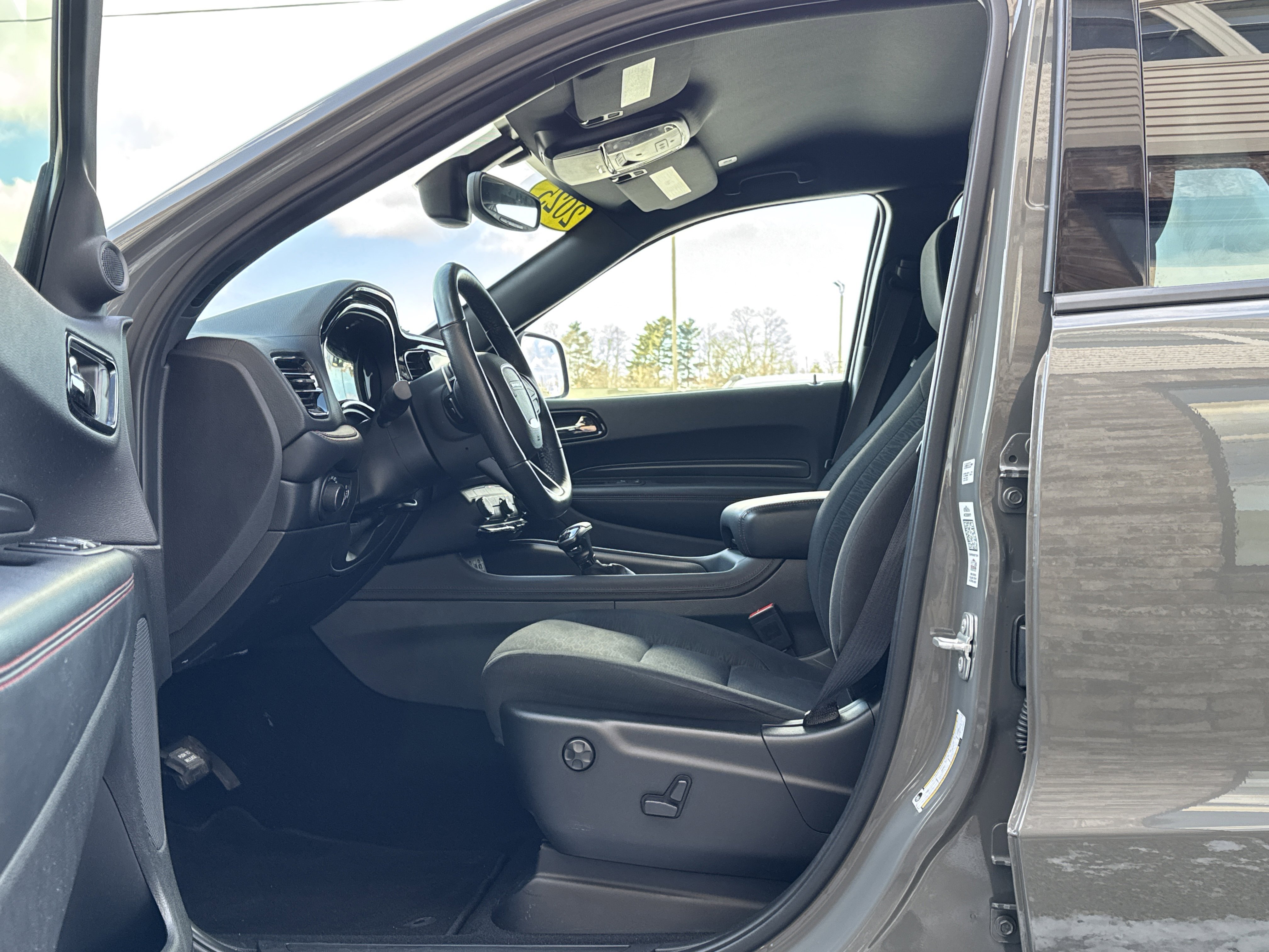 Used 2025 Dodge Durango GT w/ Blacktop Package image 9