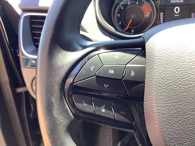 Used 2020 Jeep Cherokee Latitude Plus AWD/4WD image 13