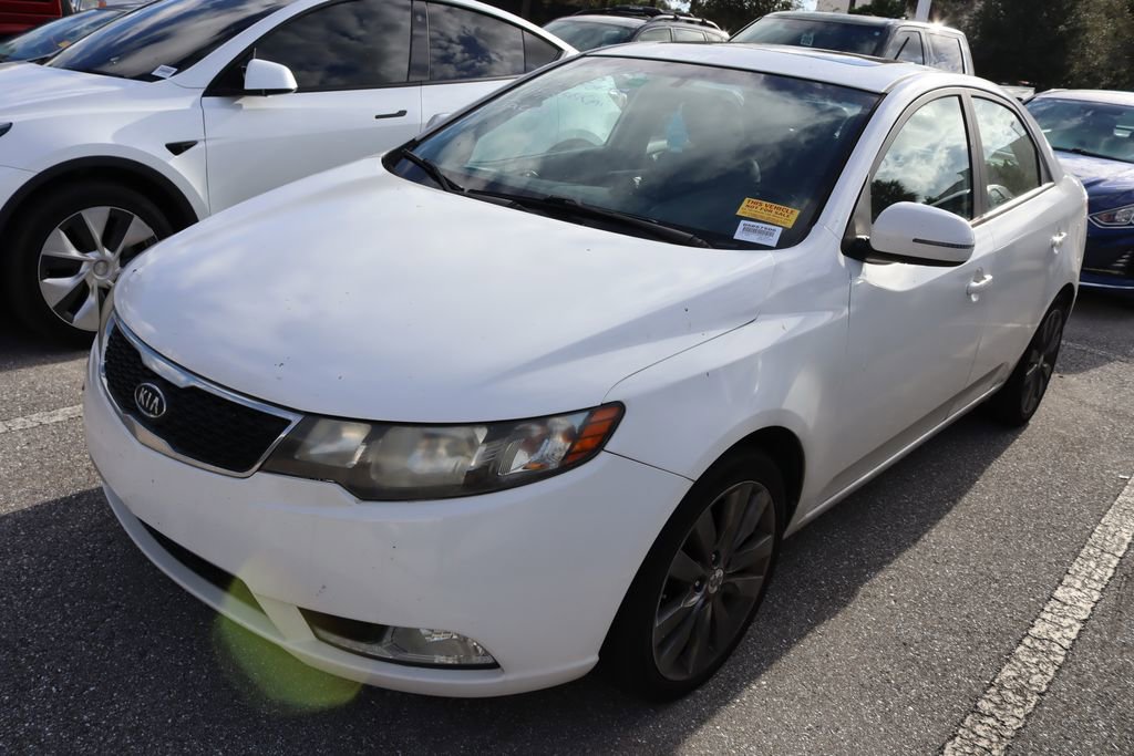 Used 2013 Kia Forte SX w/ Leather Pkg image 2