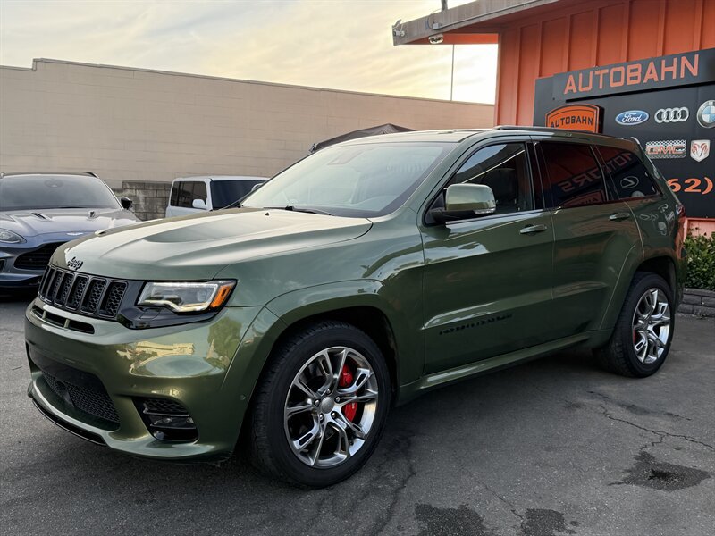Used 2020 Jeep Grand Cherokee SRT AWD/4WD image 12