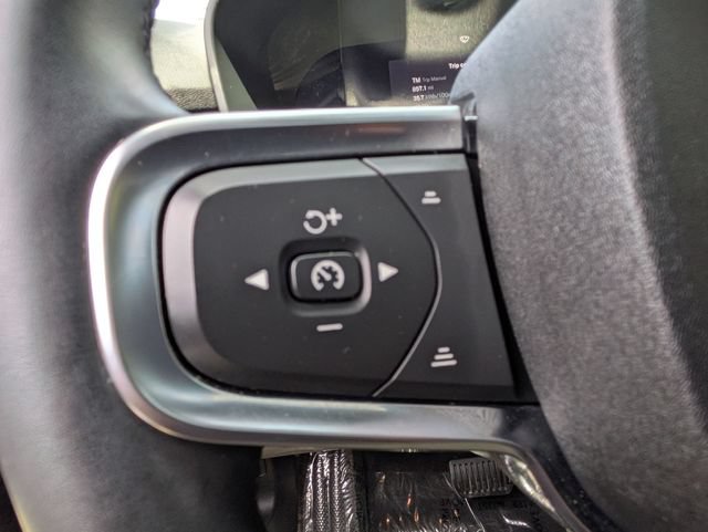 Certified 2023 Volvo XC40 Recharge Ultimate AWD/4WD image 18